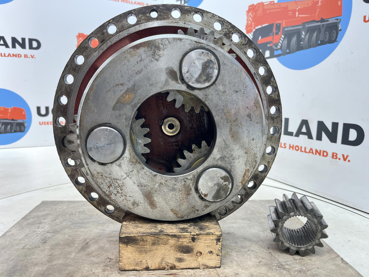 FAUN RTF 30 Planetary gear 15-23-63-36-3pl-H25-24 - Final drive for Mobile crane: picture 4 FAUN RTF 30 Planetary gear 15-23-63-36-3pl-H25-24 - Final drive for Mobile crane: picture 4