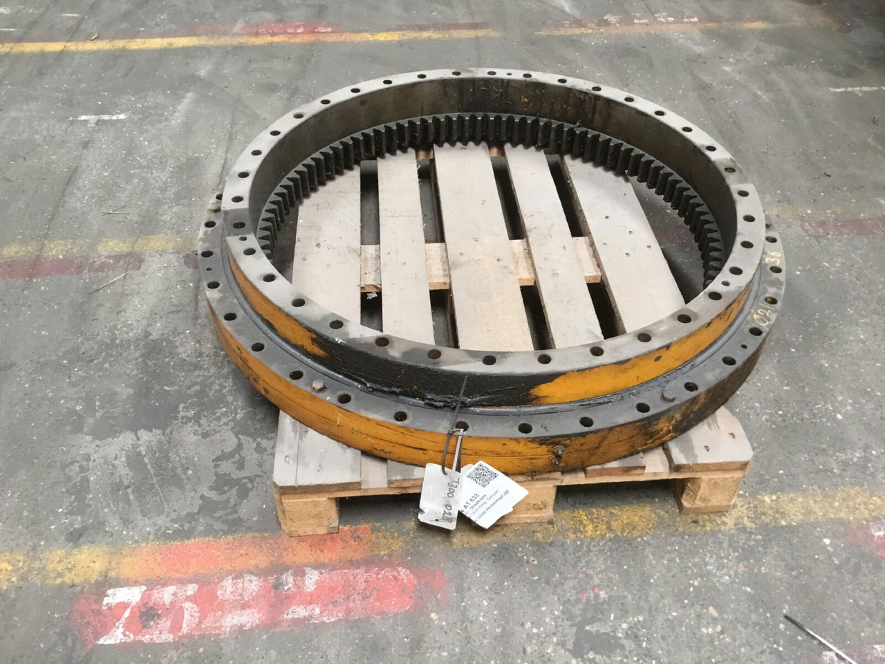 Grove AT 633 B / AT 528 slew ring - Slewing ring for Mobile crane: picture 1 Grove AT 633 B / AT 528 slew ring - Slewing ring for Mobile crane: picture 1