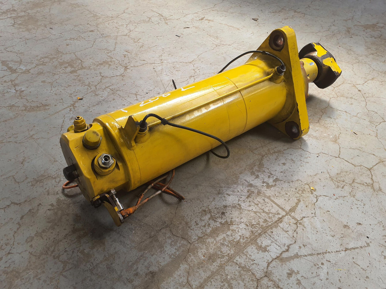 Grove GMK 5100 counterweight cylinder - Hydraulic cylinder for Mobile crane: picture 2 Grove GMK 5100 counterweight cylinder - Hydraulic cylinder for Mobile crane: picture 2