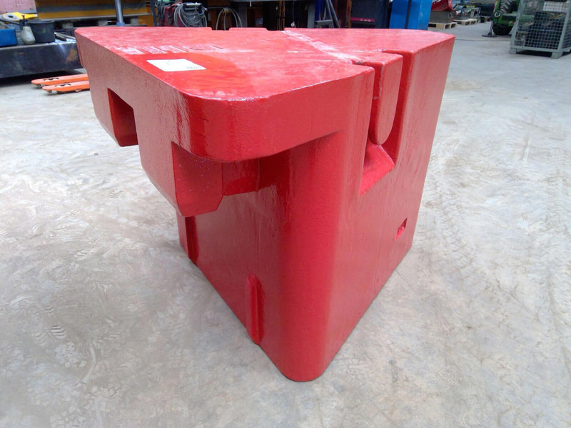 Grove GMK 5130-1/2 counterweight 5,8 ton - Counterweight for Construction machinery: picture 4 Grove GMK 5130-1/2 counterweight 5,8 ton - Counterweight for Construction machinery: picture 4