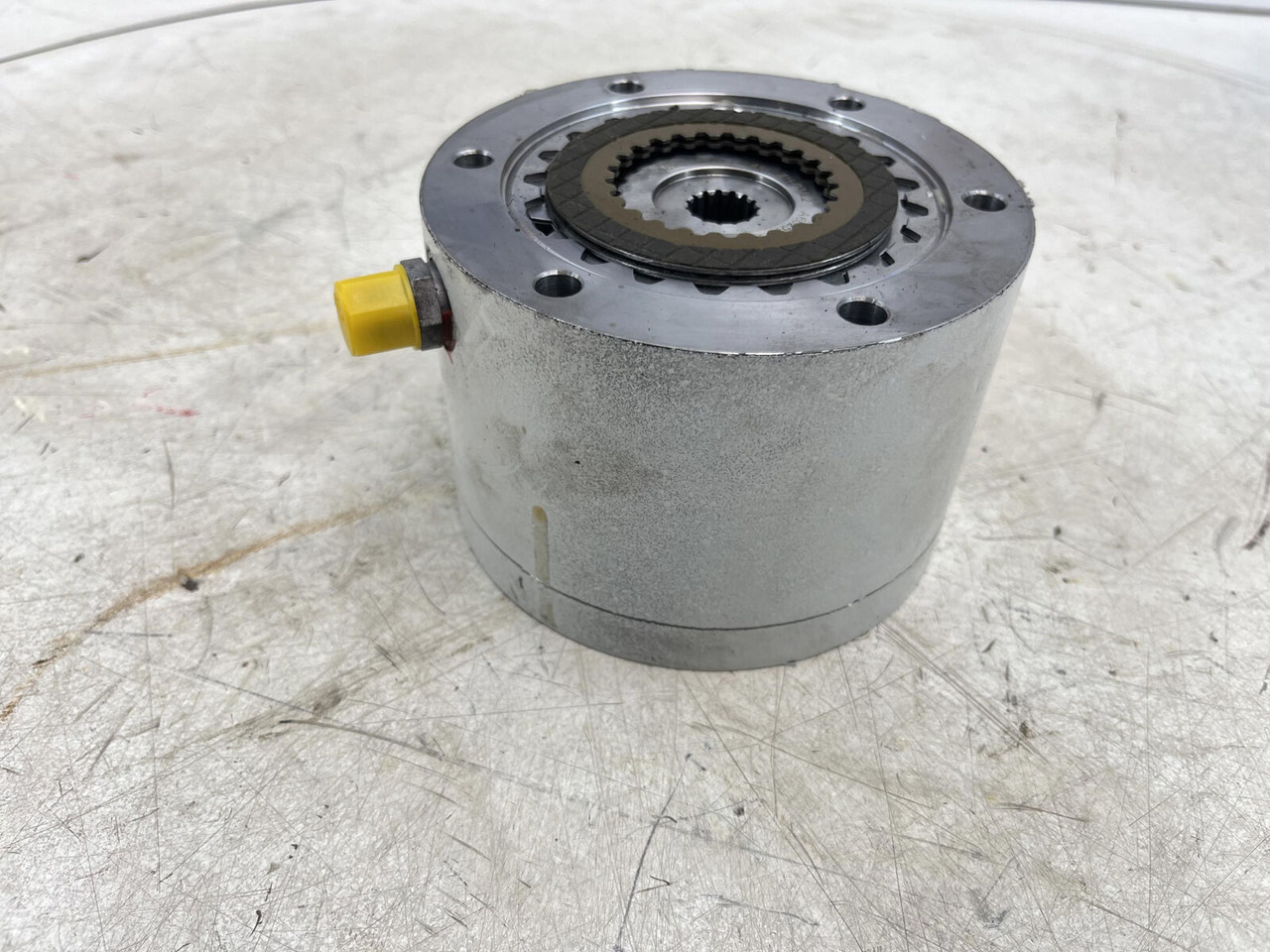 Grove GMK 5150 multiple-disk brake slewing gear - Swing motor for Mobile crane: picture 2 Grove GMK 5150 multiple-disk brake slewing gear - Swing motor for Mobile crane: picture 2