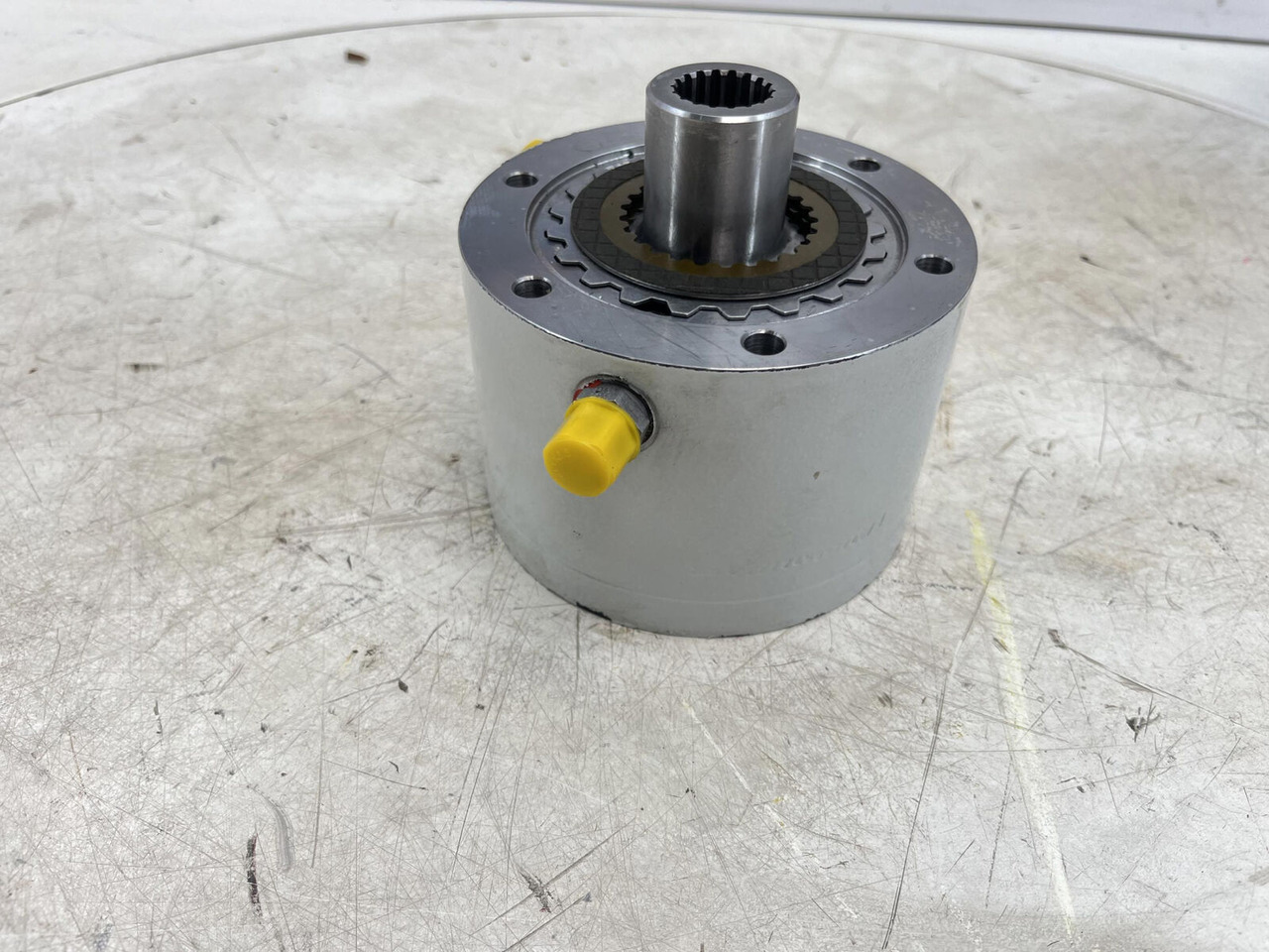 Grove GMK 5150 multiple-disk brake slewing gear - Swing motor for Crane: picture 2 Grove GMK 5150 multiple-disk brake slewing gear - Swing motor for Crane: picture 2