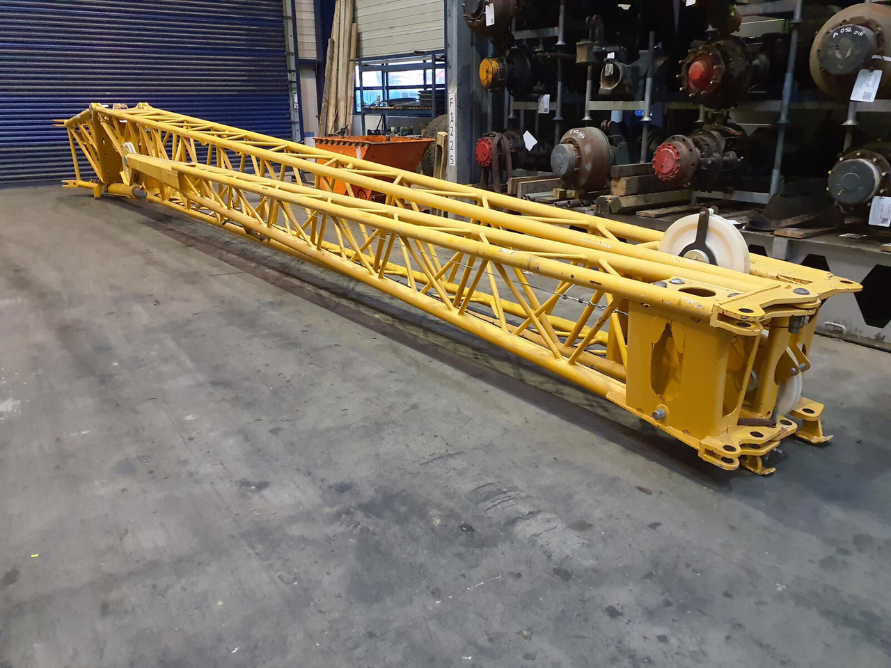 Grove GMK 6300L Jib - Boom: picture 2 Grove GMK 6300L Jib - Boom: picture 2