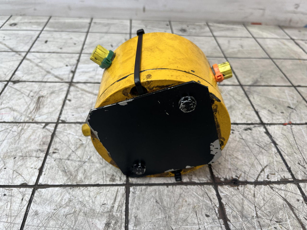 Grove GMK 6300L multiple-disk brake - Swing motor for Mobile crane: picture 3 Grove GMK 6300L multiple-disk brake - Swing motor for Mobile crane: picture 3