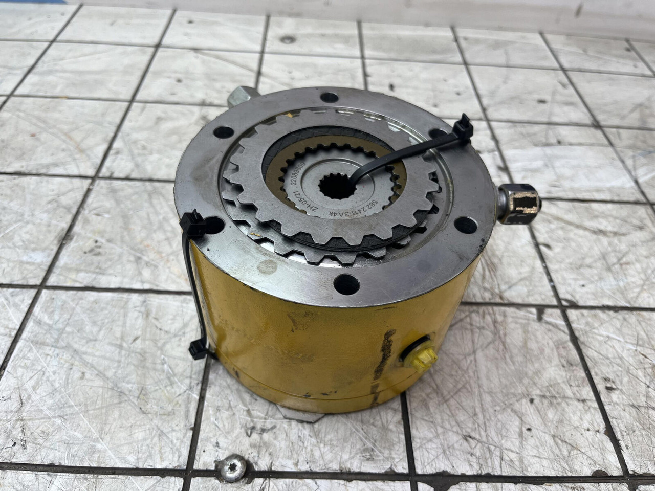 Grove GMK 6300L multiple-disk brake - Swing motor for Mobile crane: picture 2 Grove GMK 6300L multiple-disk brake - Swing motor for Mobile crane: picture 2