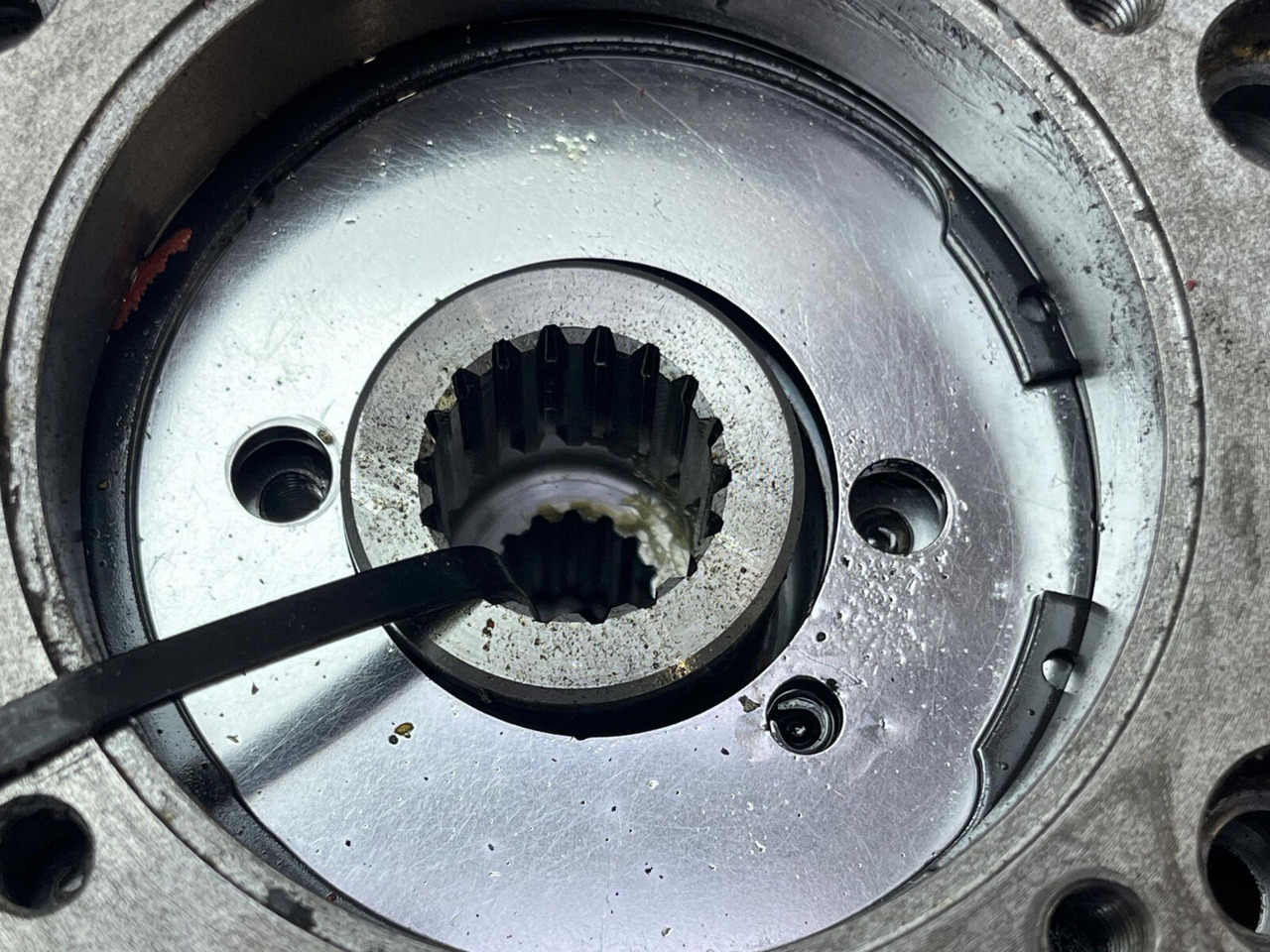 Grove GMK 6300L multiple-disk brake - Swing motor for Mobile crane: picture 4 Grove GMK 6300L multiple-disk brake - Swing motor for Mobile crane: picture 4