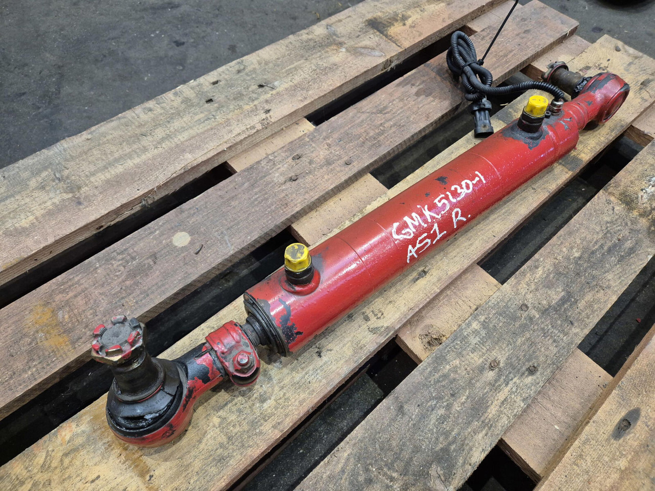 Grove GMK steering cylinder - Hydraulic cylinder for Mobile crane: picture 4 Grove GMK steering cylinder - Hydraulic cylinder for Mobile crane: picture 4