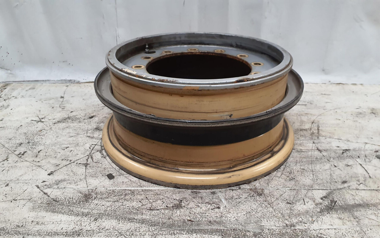 Grove Rim 385/95R25 12 6 3p - Rim for Crane: picture 3 Grove Rim 385/95R25 12 6 3p - Rim for Crane: picture 3