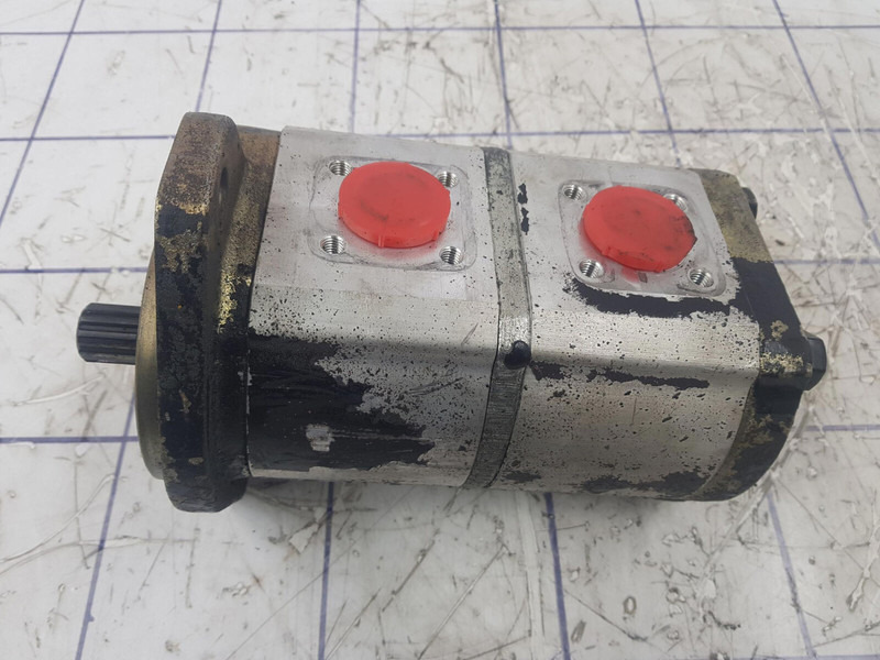 HALDEX Haldex Barnes dual gear pump - Hydraulic pump for Crane: picture 4 HALDEX Haldex Barnes dual gear pump - Hydraulic pump for Crane: picture 4
