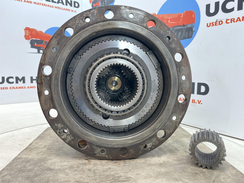 Kessler+CO Kessler planetary gear 22-25-74-40-4pl-H172-46 - Suspension for Crane: picture 5 Kessler+CO Kessler planetary gear 22-25-74-40-4pl-H172-46 - Suspension for Crane: picture 5