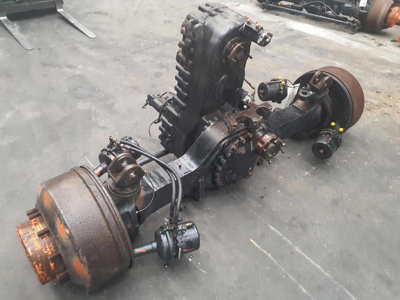 Kessler+Co AC 155 axle 2 - Axle and parts for Mobile crane: picture 4 Kessler+Co AC 155 axle 2 - Axle and parts for Mobile crane: picture 4