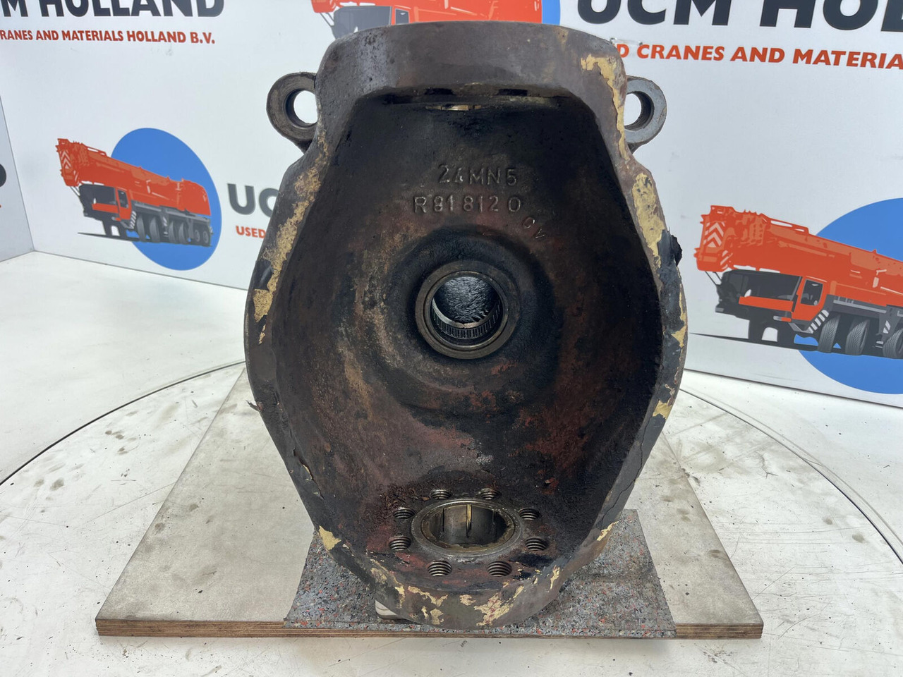 Krupp 70 GMT Steering knuckle axle 1 - Steering knuckle for Mobile crane: picture 5 Krupp 70 GMT Steering knuckle axle 1 - Steering knuckle for Mobile crane: picture 5