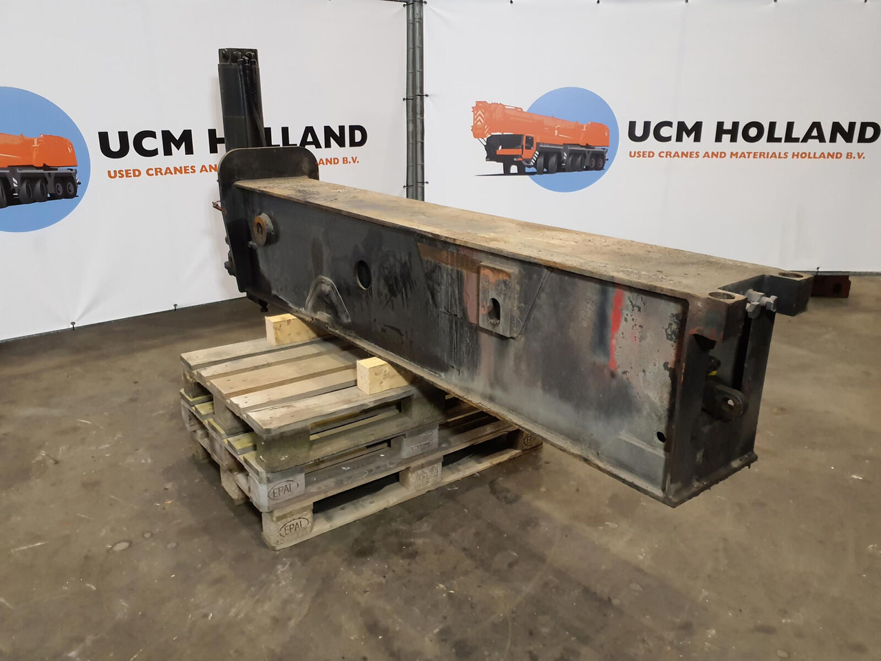 Krupp KMK 5100 sliding beam front - Suspension for Mobile crane: picture 4 Krupp KMK 5100 sliding beam front - Suspension for Mobile crane: picture 4