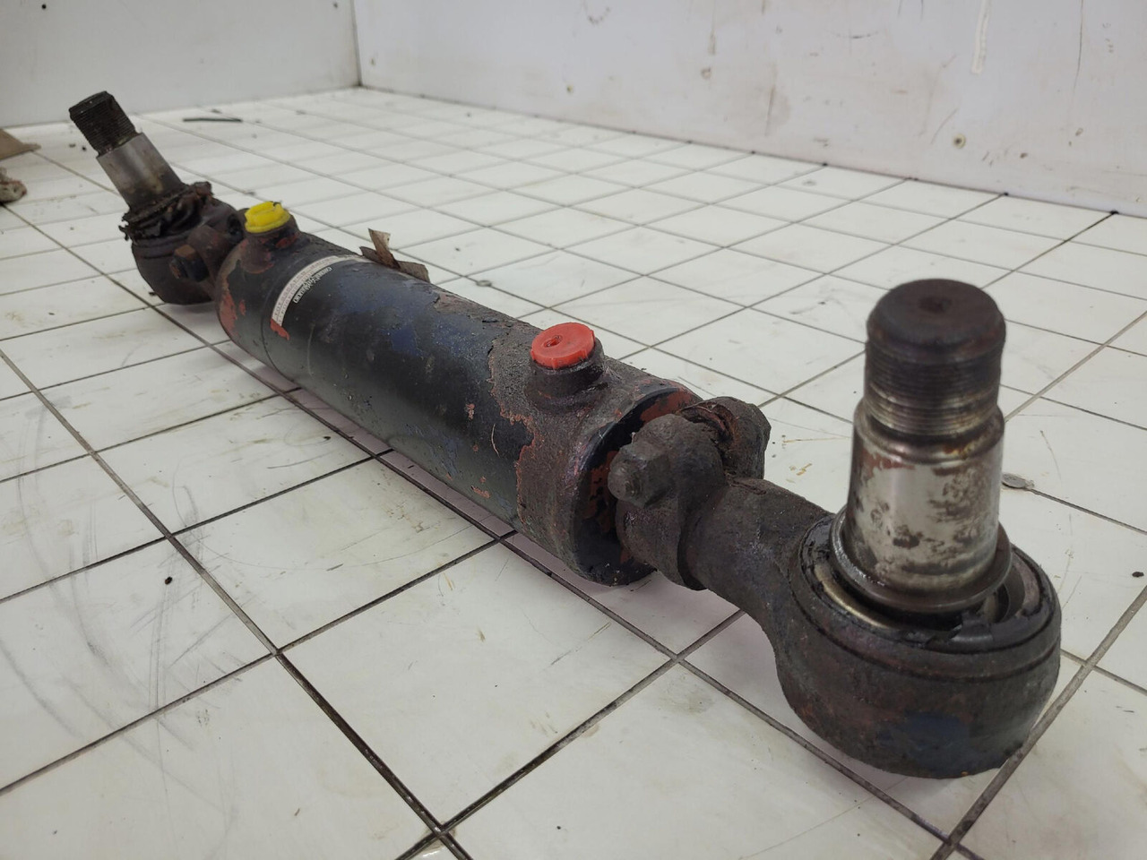 Krupp steering cylinder - Hydraulic cylinder for Mobile crane: picture 3 Krupp steering cylinder - Hydraulic cylinder for Mobile crane: picture 3