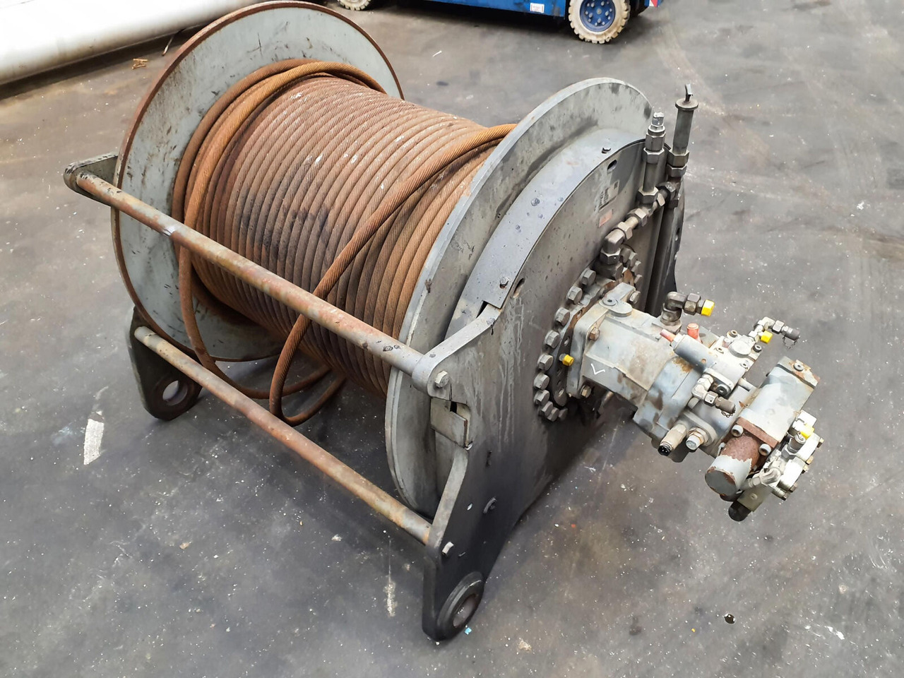 Liebherr LR 1160 COMPACT ROPE WINCH - Winch for Crawler crane: picture 4 Liebherr LR 1160 COMPACT ROPE WINCH - Winch for Crawler crane: picture 4