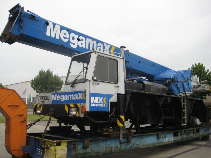 Liebherr LTM 1035-3. for parts - Mobile crane: picture 1 Liebherr LTM 1035-3. for parts - Mobile crane: picture 1