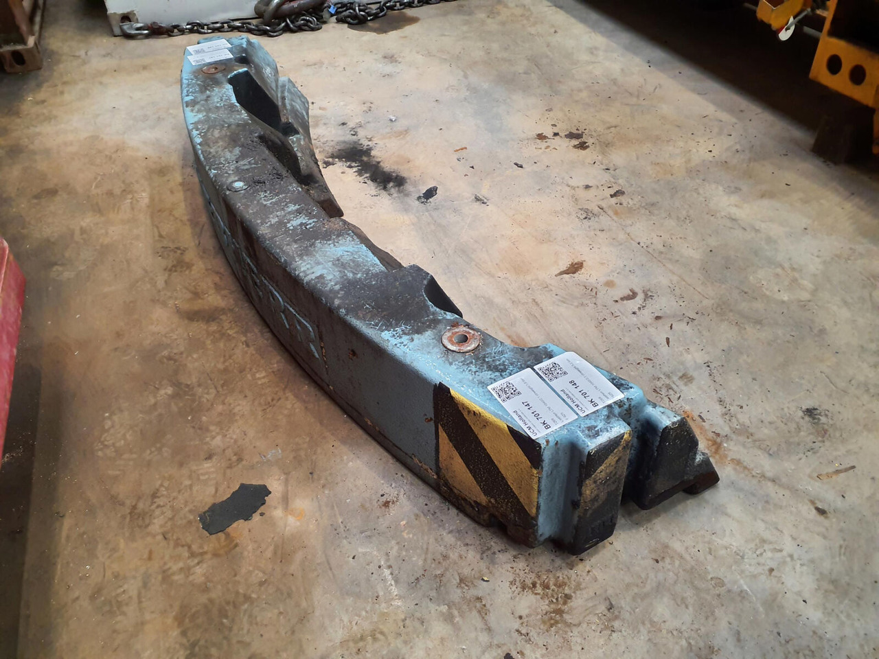 Liebherr LTM 1040/2.1 counterweight 1,8 ton - Counterweight for Mobile crane: picture 2 Liebherr LTM 1040/2.1 counterweight 1,8 ton - Counterweight for Mobile crane: picture 2