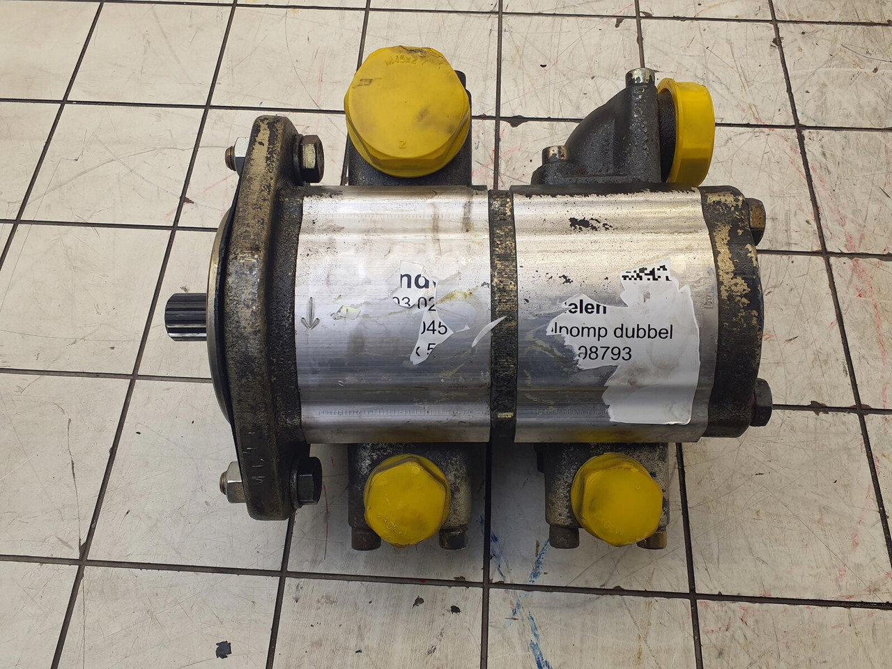 Liebherr LTM 1045-3.1 dual gear pump - Hydraulic pump for Mobile crane: picture 5 Liebherr LTM 1045-3.1 dual gear pump - Hydraulic pump for Mobile crane: picture 5