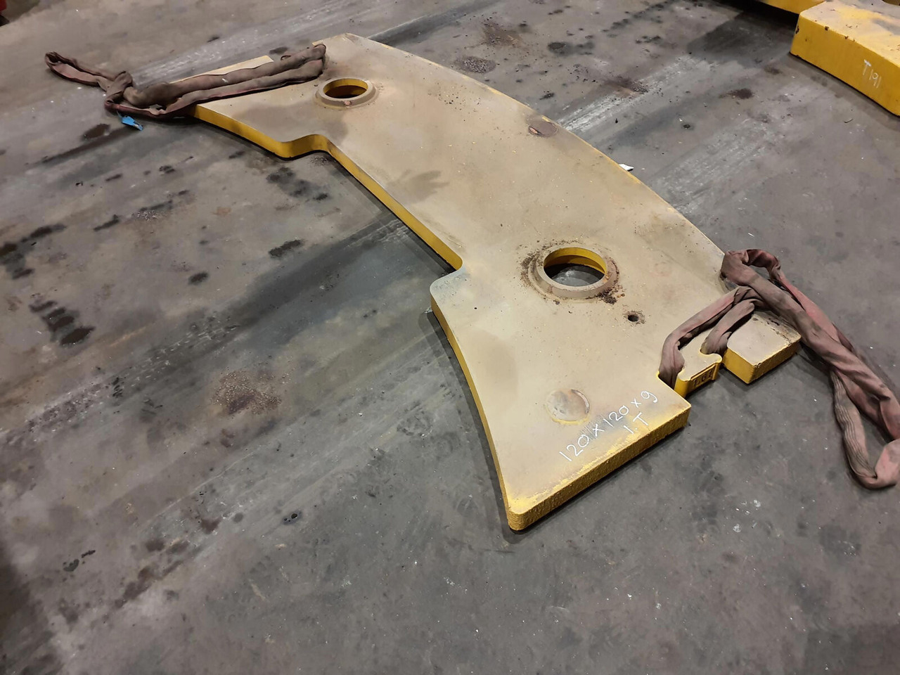 Liebherr LTM 1050-1 counterweight 1 ton - Counterweight for Mobile crane: picture 1 Liebherr LTM 1050-1 counterweight 1 ton - Counterweight for Mobile crane: picture 1