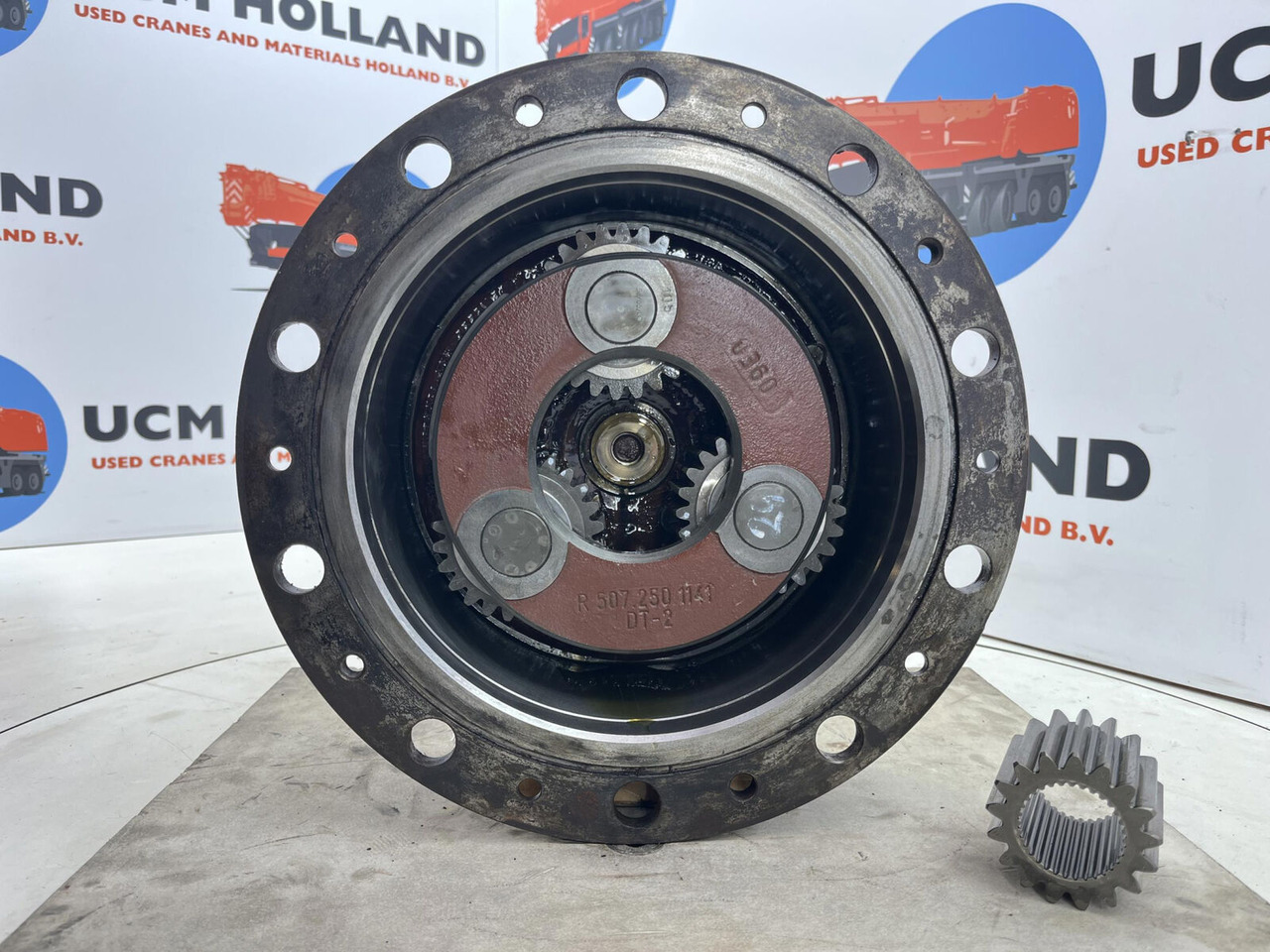 Liebherr LTM 1060/2 planetary gear 17-24-67-32-3pl-H135-46 - Final drive for Mobile crane: picture 5 Liebherr LTM 1060/2 planetary gear 17-24-67-32-3pl-H135-46 - Final drive for Mobile crane: picture 5