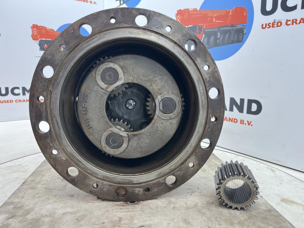 Liebherr LTM 1060 planetary gear 22-25-74-38-3pl-H135-46 - Final drive for Mobile crane: picture 4 Liebherr LTM 1060 planetary gear 22-25-74-38-3pl-H135-46 - Final drive for Mobile crane: picture 4