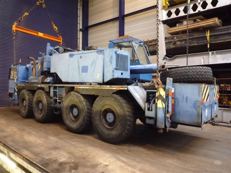 Liebherr LTM 1070. for parts - Mobile crane: picture 2 Liebherr LTM 1070. for parts - Mobile crane: picture 2