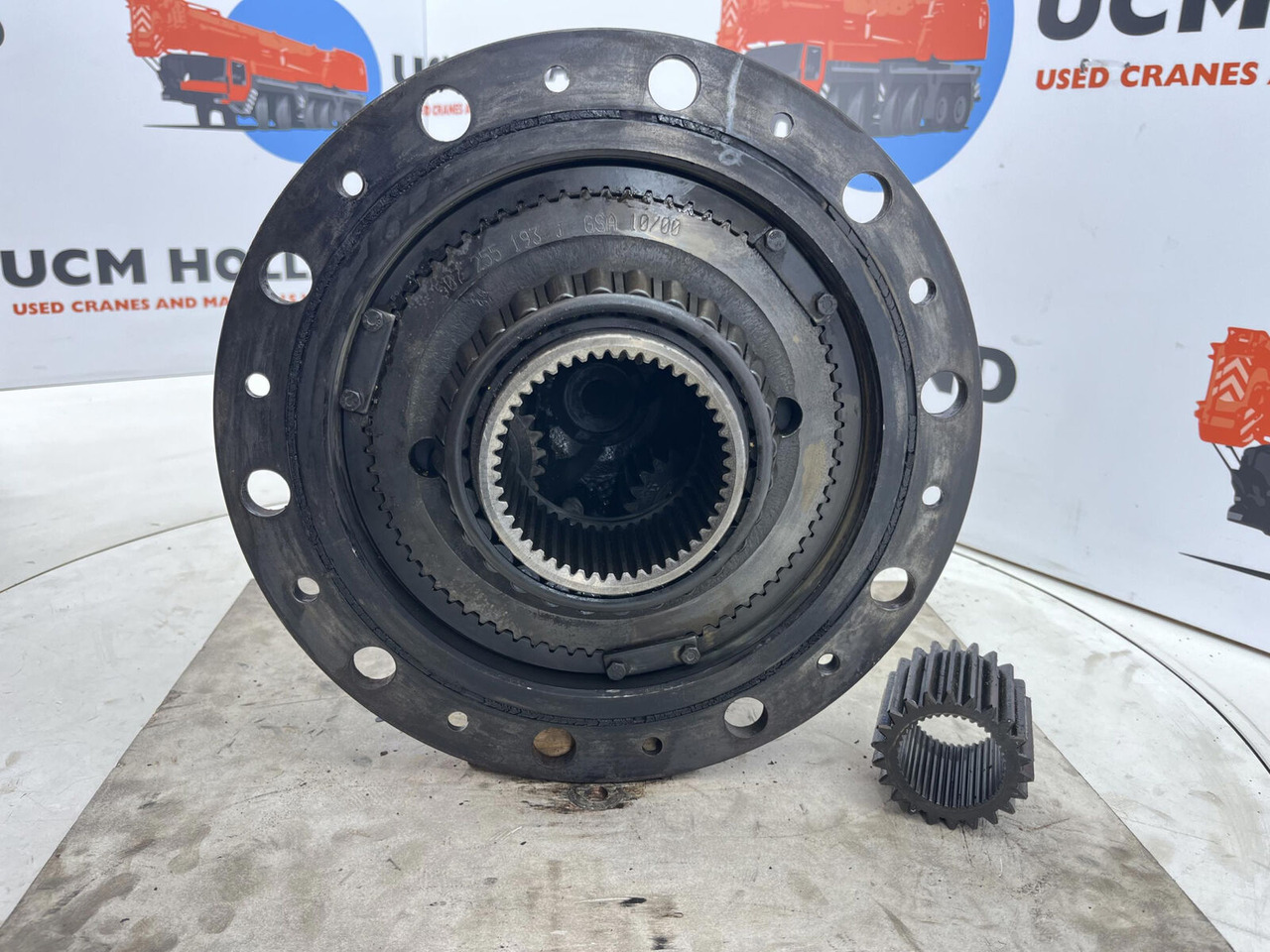 Liebherr LTM 1080/1 planetary gear 22-25-74-40-3pl-H135-46 - Final drive for Mobile crane: picture 5 Liebherr LTM 1080/1 planetary gear 22-25-74-40-3pl-H135-46 - Final drive for Mobile crane: picture 5