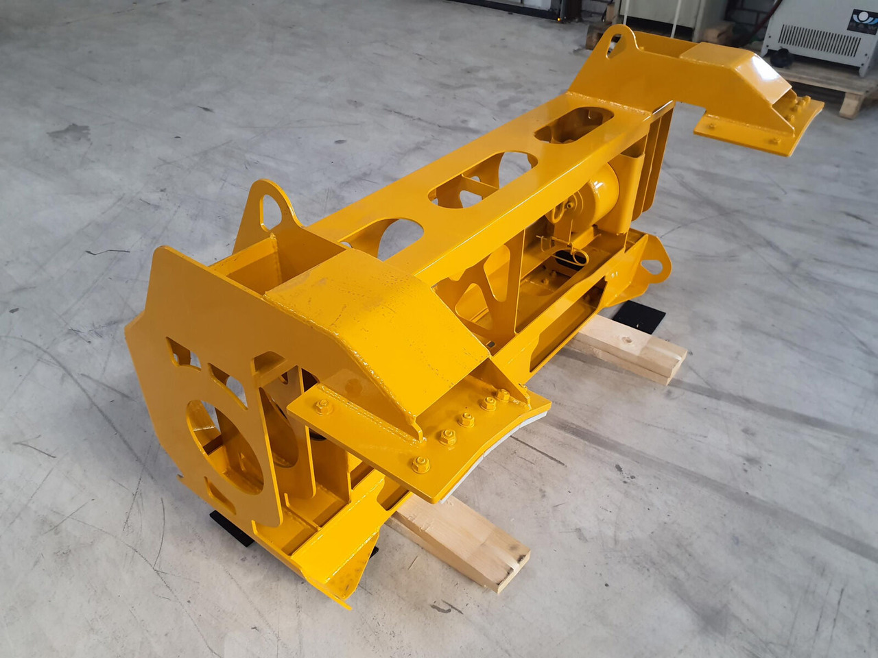 Body and exterior for Mobile crane Liebherr LTM 1750-9.1 Luffing cylinder lifting device front: picture 6 Body and exterior for Mobile crane Liebherr LTM 1750-9.1 Luffing cylinder lifting device front: picture 6