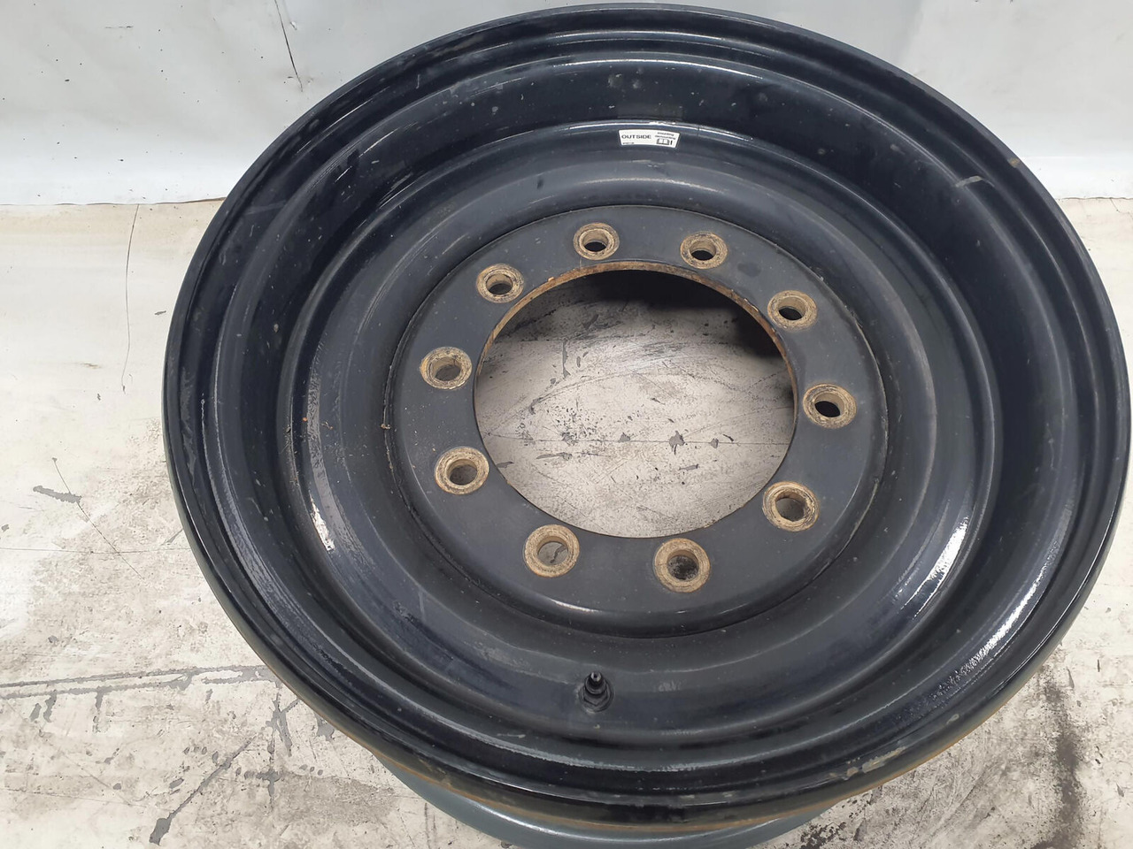 Liebherr Rim 445/95R25 10 12 1p - Rim for Crane: picture 2 Liebherr Rim 445/95R25 10 12 1p - Rim for Crane: picture 2