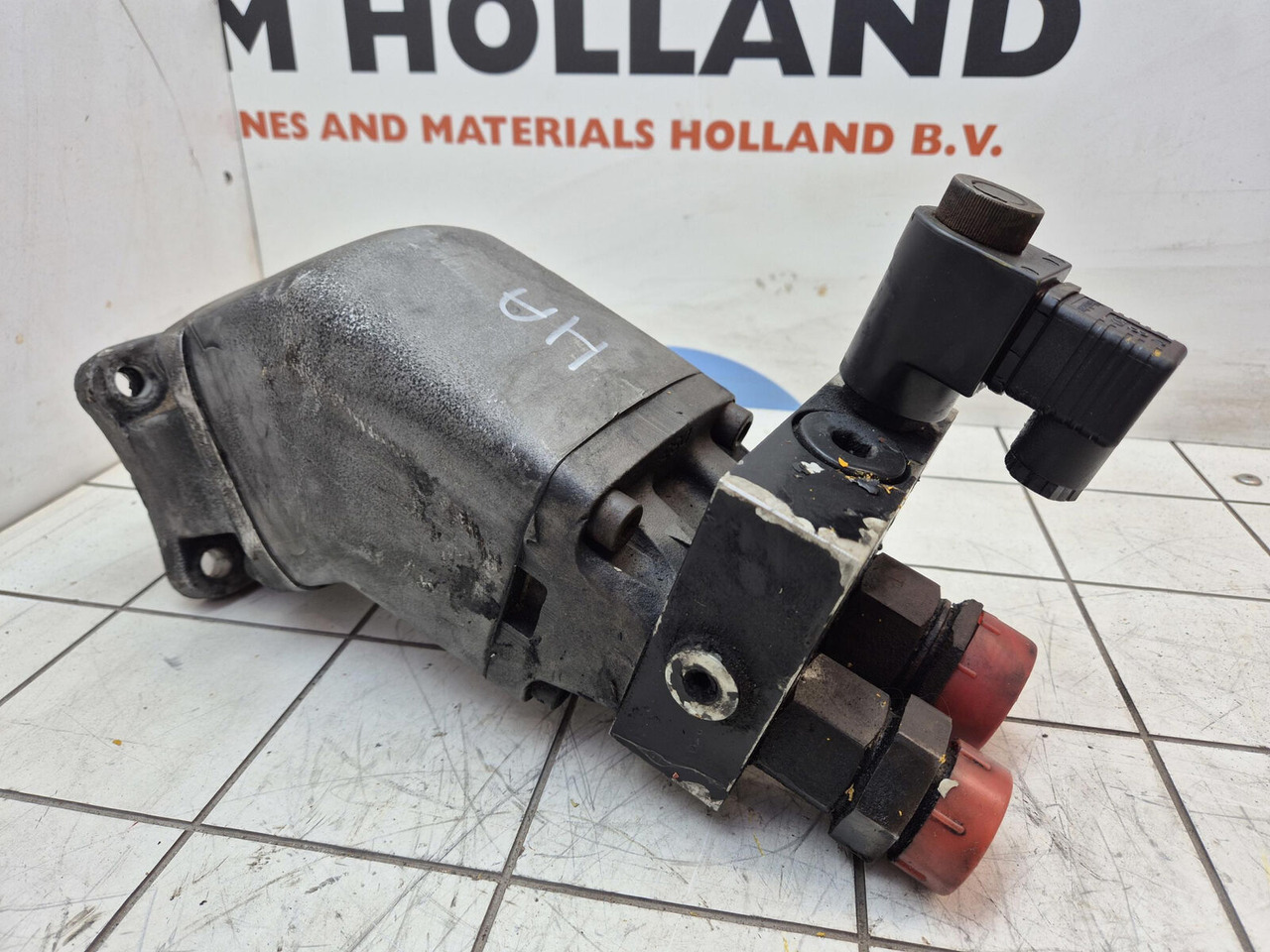 Parker F1-060R hydro pump with bypass - Hydraulic pump for Mobile crane: picture 4 Parker F1-060R hydro pump with bypass - Hydraulic pump for Mobile crane: picture 4