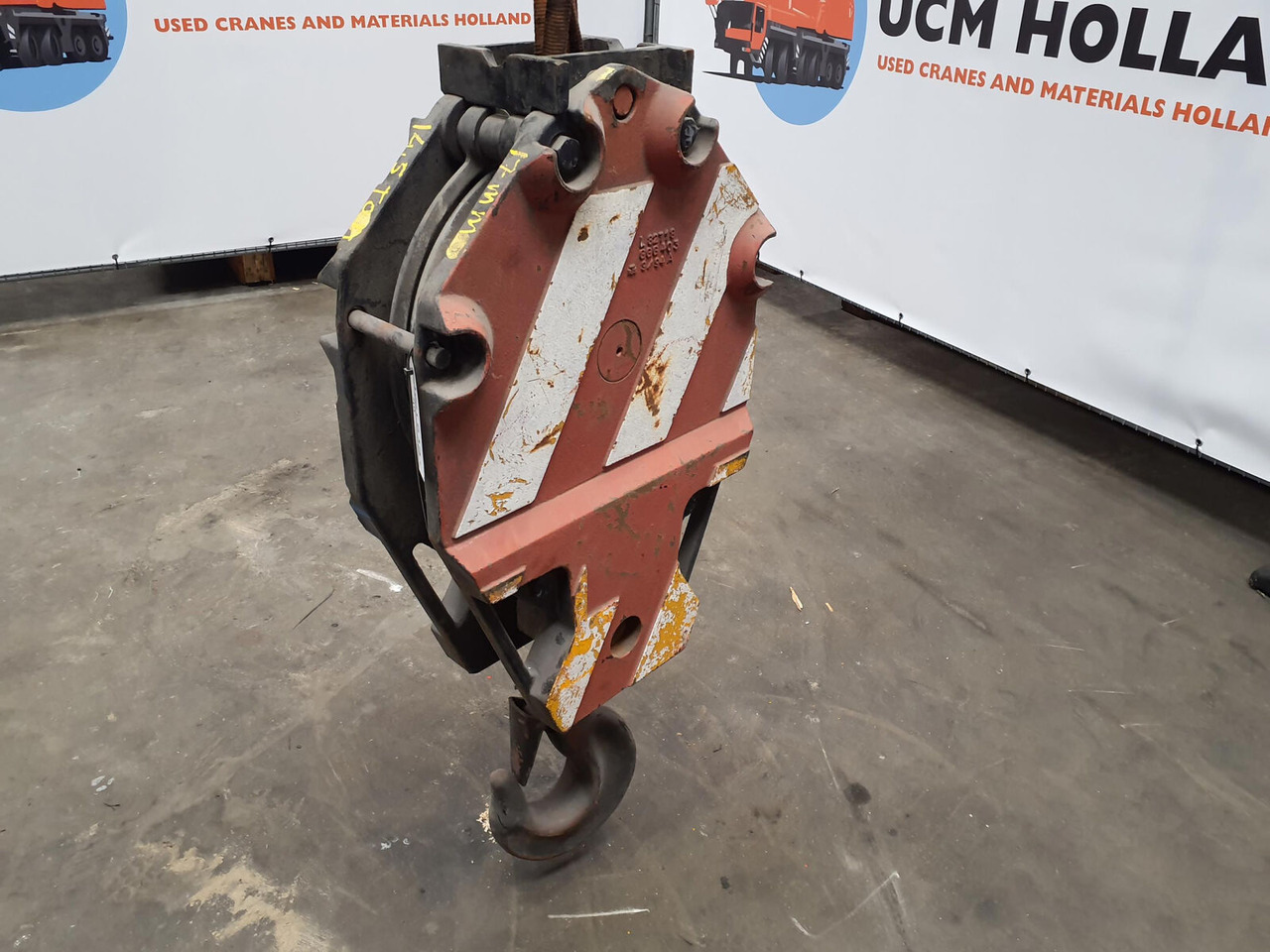 Liebherr Hookblock 17mm 1 sheave 14,5t - Spare parts for Mobile crane: picture 3 Liebherr Hookblock 17mm 1 sheave 14,5t - Spare parts for Mobile crane: picture 3