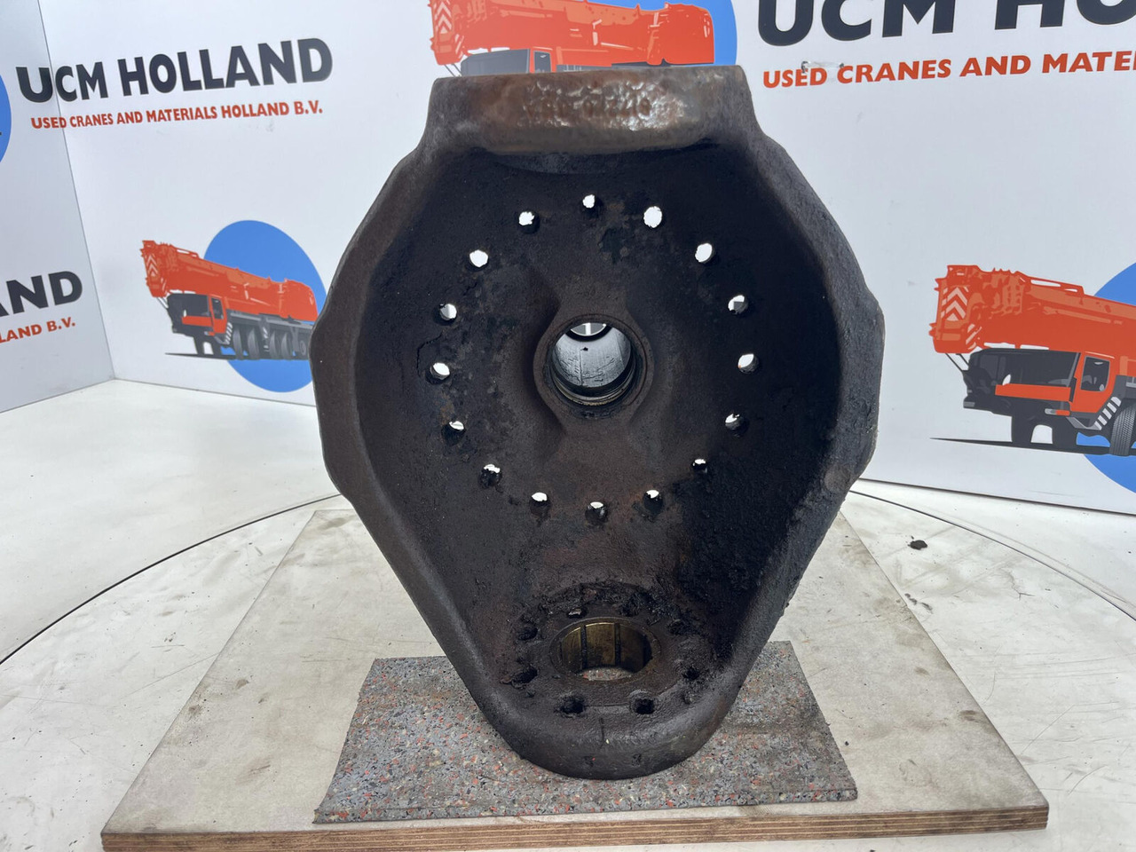 Terex AC 155 steering knuckle 16 holes axle 3 - Steering knuckle for Mobile crane: picture 5 Terex AC 155 steering knuckle 16 holes axle 3 - Steering knuckle for Mobile crane: picture 5