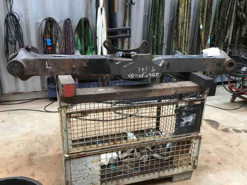 Terex AC 205 axle housing axle 4 - Axle and parts for Crane: picture 1 Terex AC 205 axle housing axle 4 - Axle and parts for Crane: picture 1