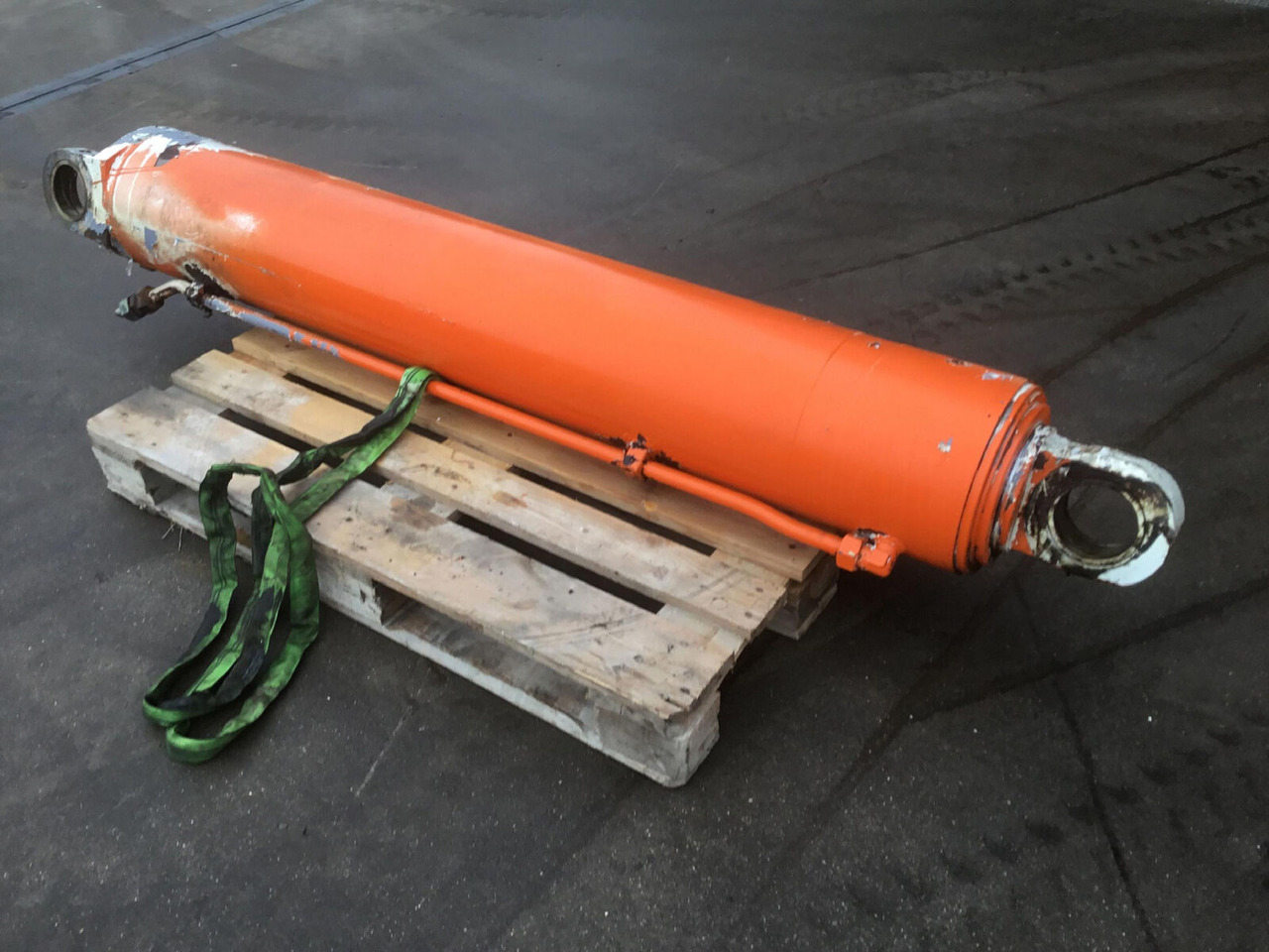 Terex AC 75 boom lift cylinder - Hydraulic cylinder for Mobile crane: picture 4 Terex AC 75 boom lift cylinder - Hydraulic cylinder for Mobile crane: picture 4