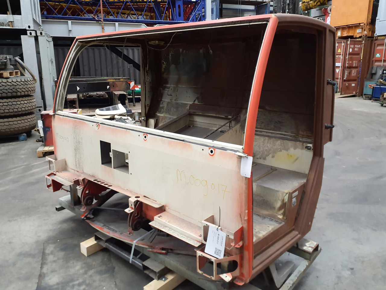Terex PPM ATT lower cabin - Cab for Mobile crane: picture 2 Terex PPM ATT lower cabin - Cab for Mobile crane: picture 2
