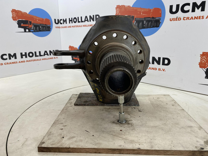 Terex Terex Demag AC 35 Steering knuckle 16 holes axle 2 right - Steering knuckle for Crane: picture 2 Terex Terex Demag AC 35 Steering knuckle 16 holes axle 2 right - Steering knuckle for Crane: picture 2