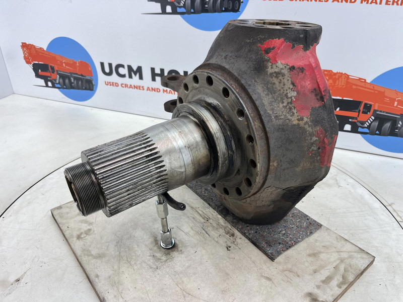 Terex Terex Demag AC35 Steering knuckle 16 holes axle 2 right - Steering knuckle for Crane: picture 1 Terex Terex Demag AC35 Steering knuckle 16 holes axle 2 right - Steering knuckle for Crane: picture 1