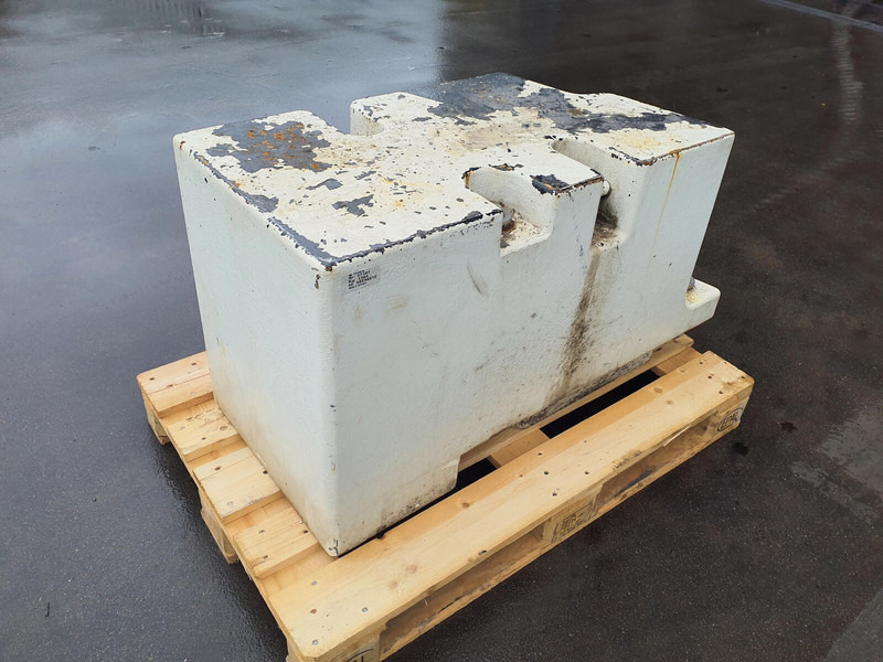 Terex Terex Demag challenger 4200 counterweight 1.7T - Counterweight for Construction machinery: picture 2 Terex Terex Demag challenger 4200 counterweight 1.7T - Counterweight for Construction machinery: picture 2