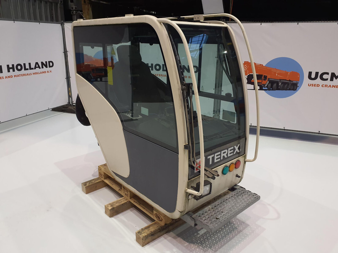 Terex challenger upper cabin - Cab for Tower crane: picture 1 Terex challenger upper cabin - Cab for Tower crane: picture 1