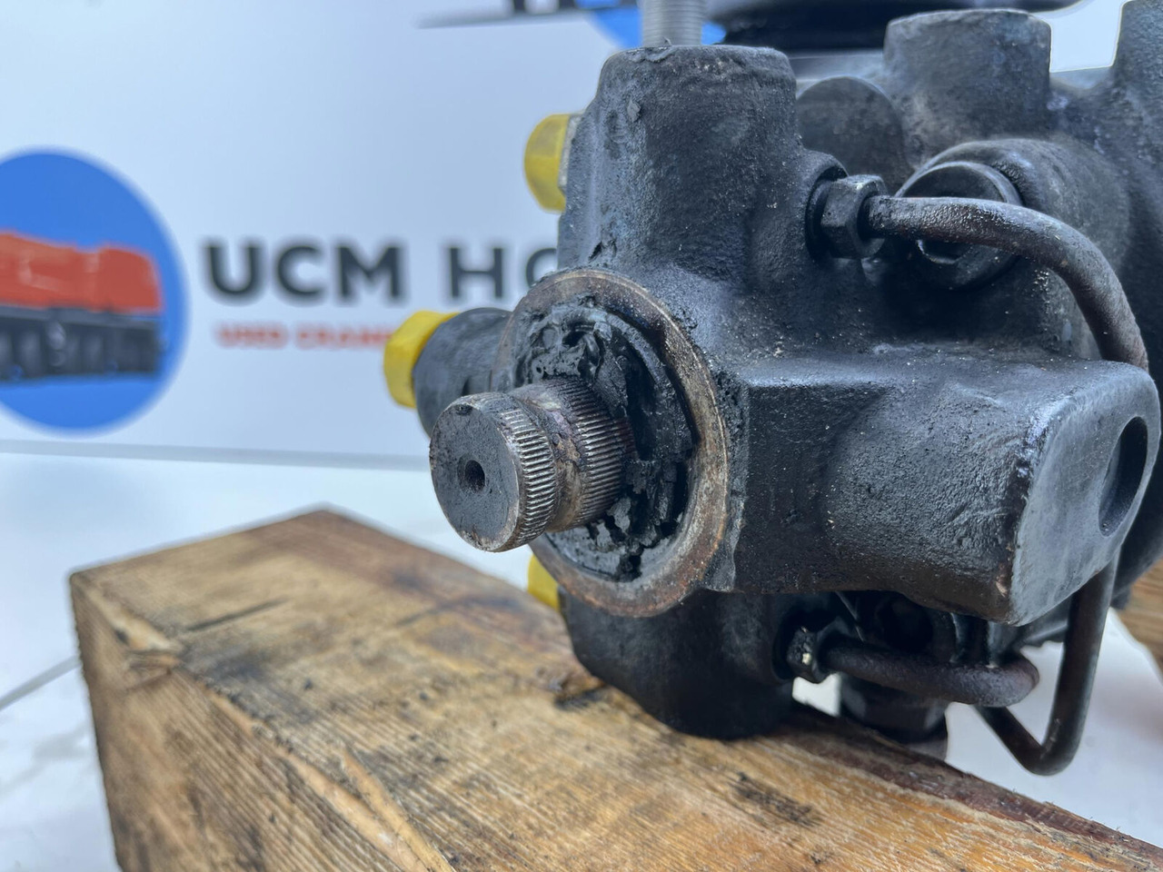 Steering gear for Mobile crane ZF LTM 1070 4.2 Steering box: picture 6