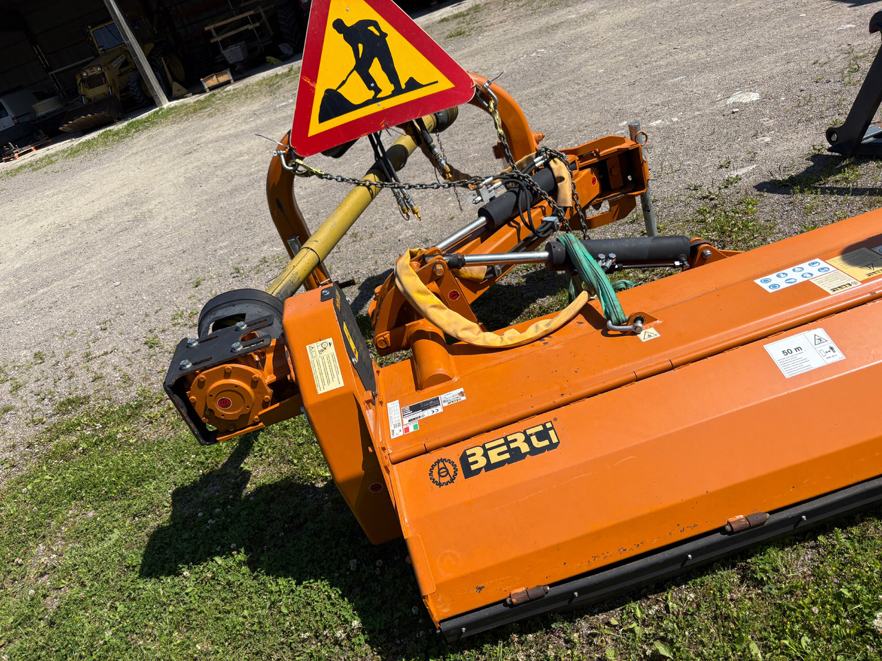 Berti TA-PS 220 - Verge mower: picture 4 Berti TA-PS 220 - Verge mower: picture 4