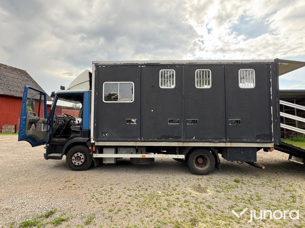 Hästtransport Iveco EuroCargo 85E18 - Horse truck: picture 5 Hästtransport Iveco EuroCargo 85E18 - Horse truck: picture 5