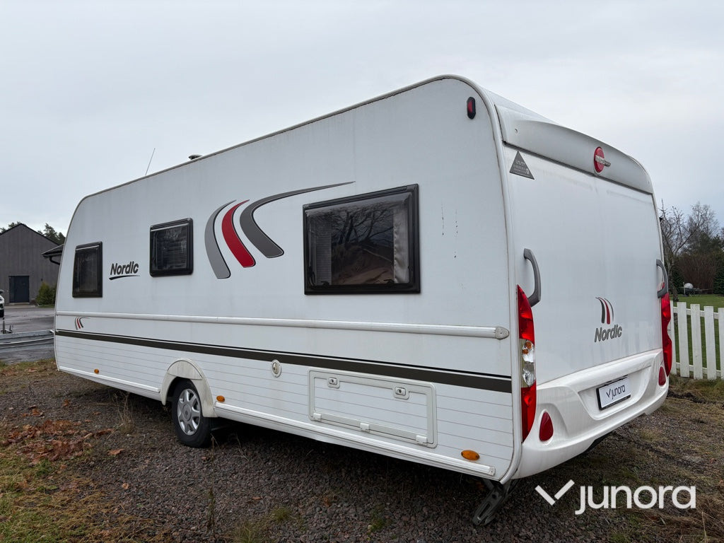 Husvagn - BÜRSTNER GMBH Averso Nordic - Caravan: picture 3 Husvagn - BÜRSTNER GMBH Averso Nordic - Caravan: picture 3