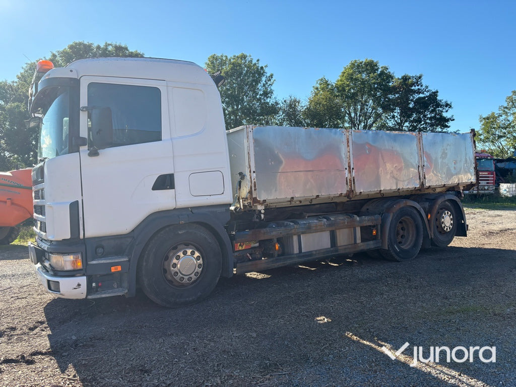 Lastbil Scania R124LB6X24NB470 - Tipper: picture 2 Lastbil Scania R124LB6X24NB470 - Tipper: picture 2