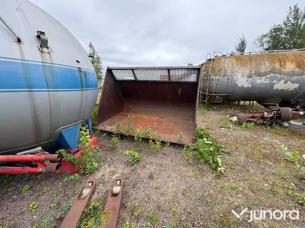 Loader bucket Skopa - Volvo BM: picture 9