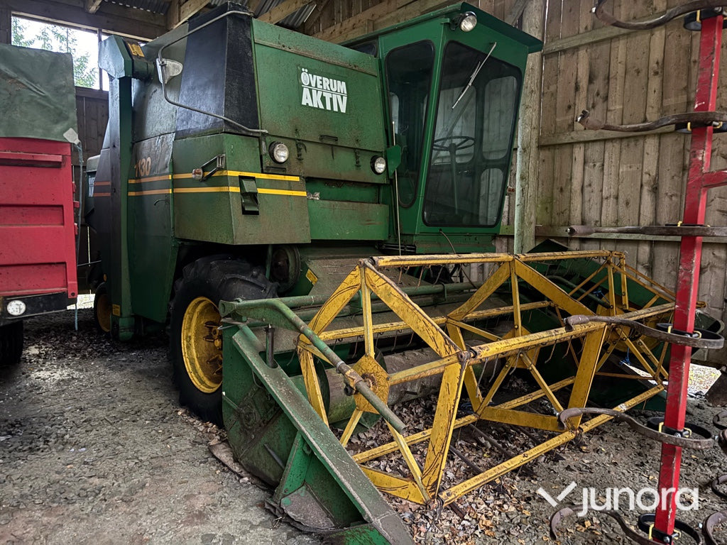 Skördetröska - Överum Aktiv 1130 - Combine harvester: picture 4 Skördetröska - Överum Aktiv 1130 - Combine harvester: picture 4