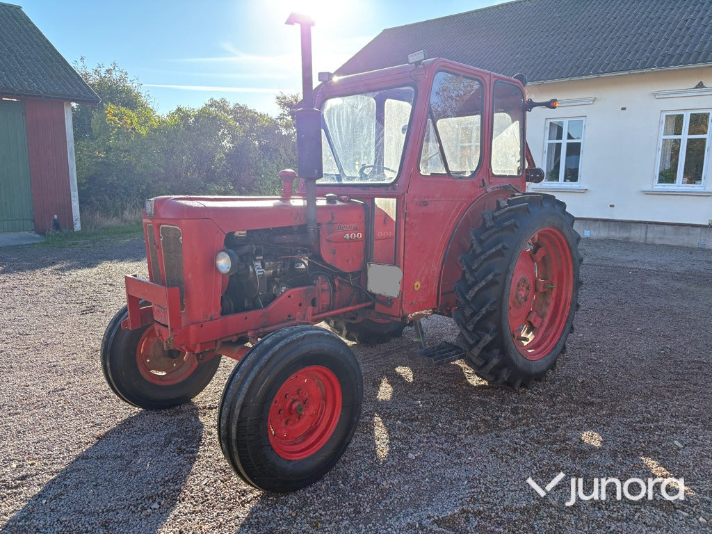 Traktor Bolinder Munktell BM Volvo 400 Buster - Farm tractor: picture 1 Traktor Bolinder Munktell BM Volvo 400 Buster - Farm tractor: picture 1