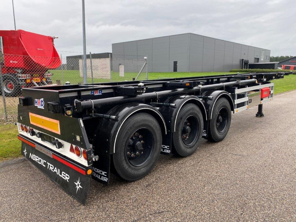 HRD 3-aks 20 + 30 ADR - Container transporter/ Swap body semi-trailer: picture 1 HRD 3-aks 20 + 30 ADR - Container transporter/ Swap body semi-trailer: picture 1