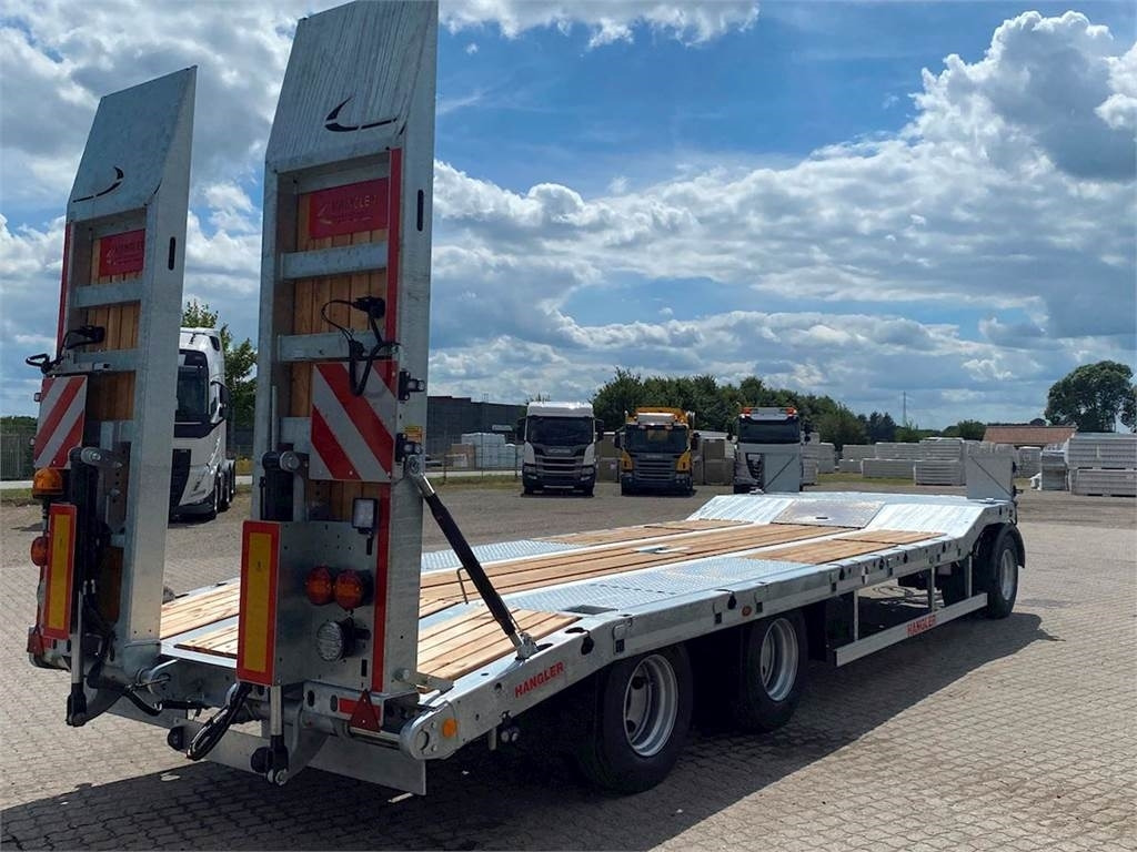 Hangler DTS 300 3 akslet med ramper - Low loader trailer: picture 1 Hangler DTS 300 3 akslet med ramper - Low loader trailer: picture 1
