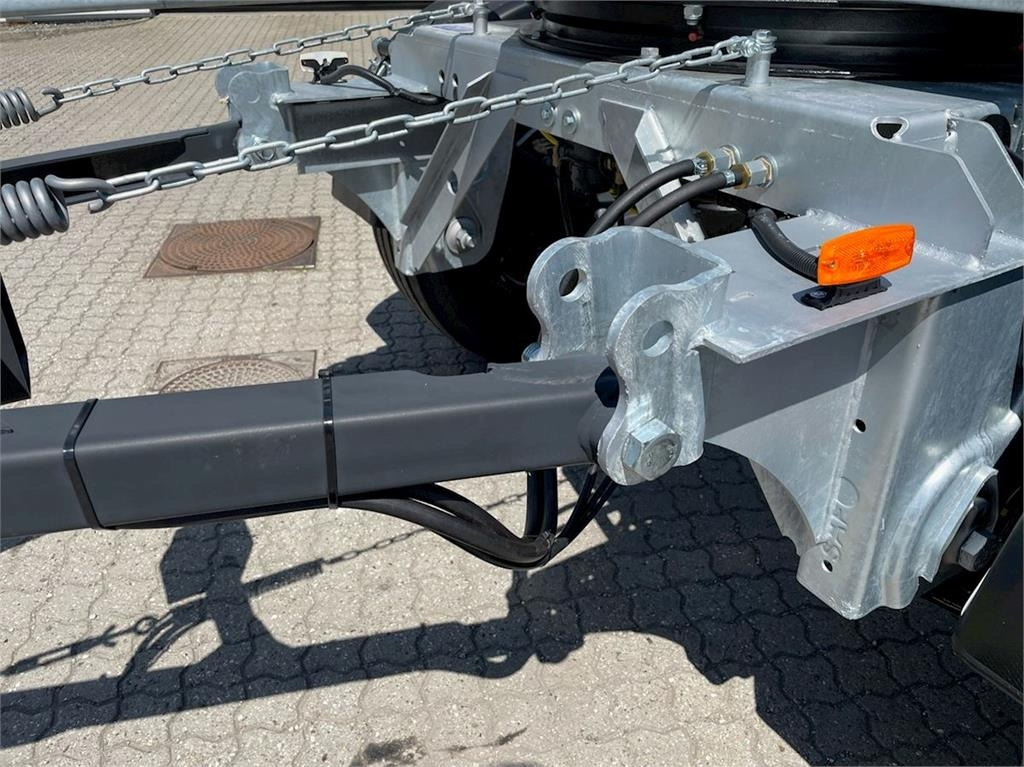 Hangler ZWP - H180 18 ton - Container transporter/ Swap body trailer: picture 5 Hangler ZWP - H180 18 ton - Container transporter/ Swap body trailer: picture 5